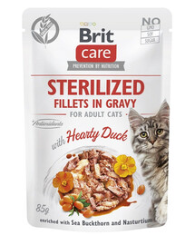 BRIT CARE Fillets in Gravy Pouch Sterilized Hearty Duck 24x85g con anatra per gatti sterilizzati