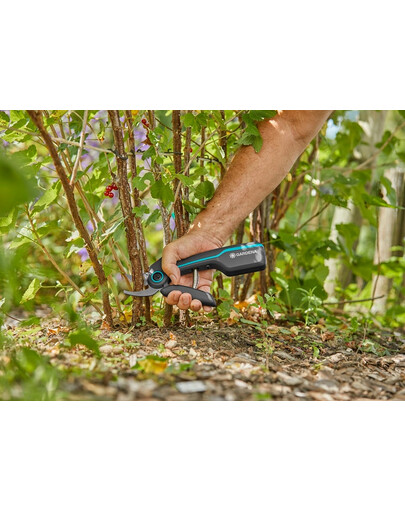 GARDENA Cesoia a batteria AssistCut