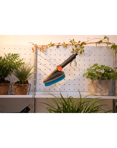 GARDENA Cleansystem spazzola manuale dura M