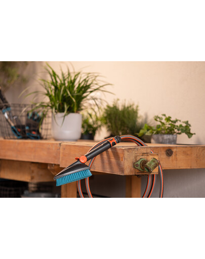 GARDENA Cleansystem spazzola manuale dura M